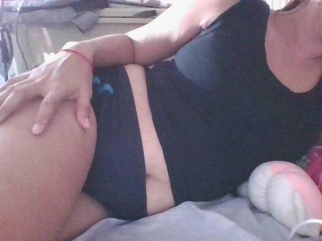LUCKY17-1 live cam on BongaCams