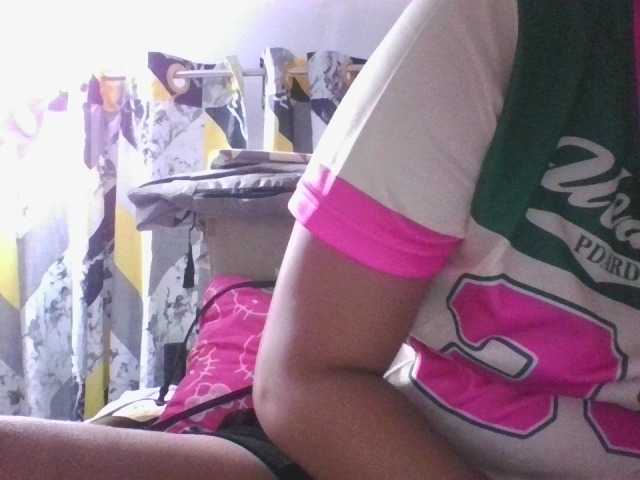 LUCKY17-1 live cam on BongaCams