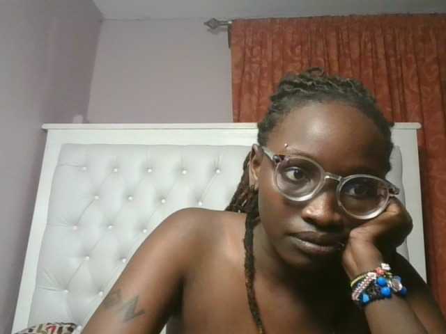 Sexydivas live webcam show