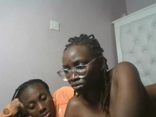 Sexydivas live webcam show