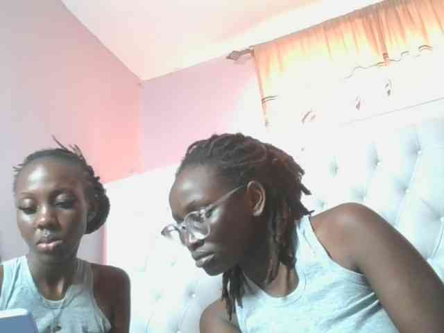 Sexydivas Sex Cam Show