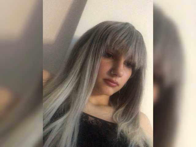Ksyusha12 live cam on BongaCams
