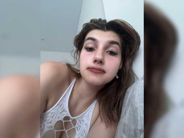 Ksyusha12 live cam on BongaCams