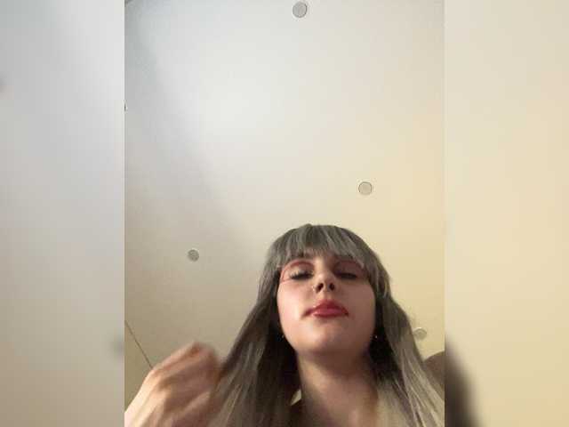 Ksyusha12 live cam on BongaCams
