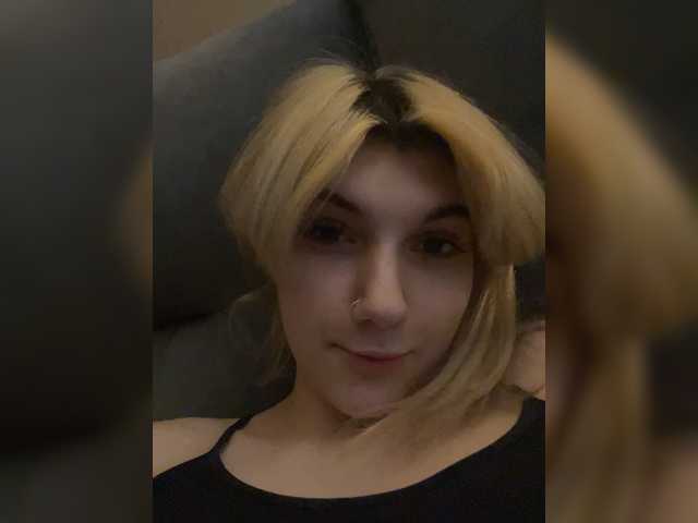Ksyusha12 live cam on BongaCams