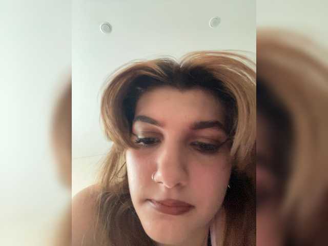 Ksyusha12 live cam on BongaCams