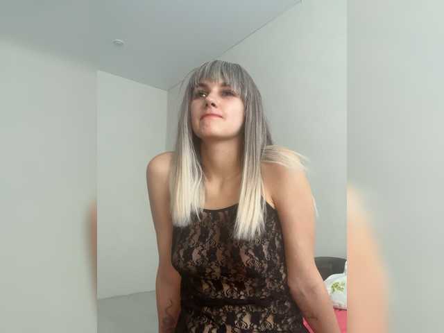 Ksyusha12 live cam on BongaCams