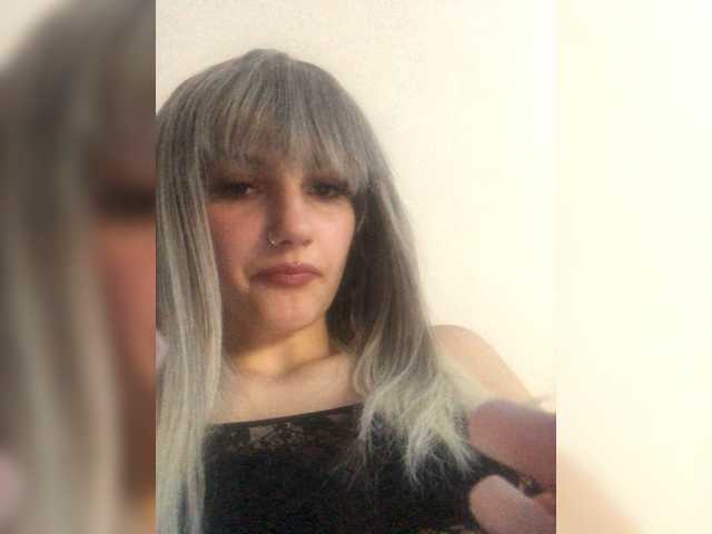 Ksyusha12 live cam on BongaCams