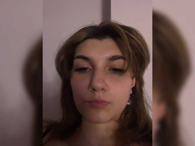 Ksyusha12 live cam on BongaCams