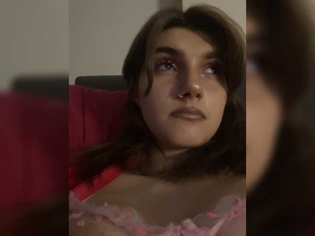 Ksyusha12 live cam on BongaCams