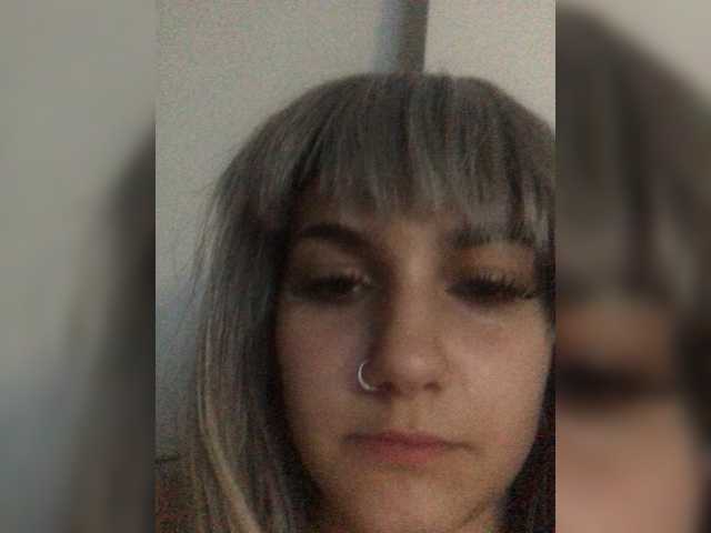 Ksyusha12 live webcam show