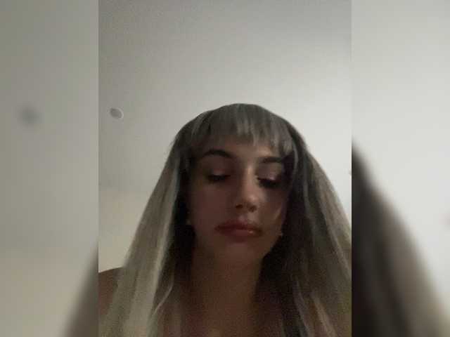 Ksyusha12 live cam on BongaCams