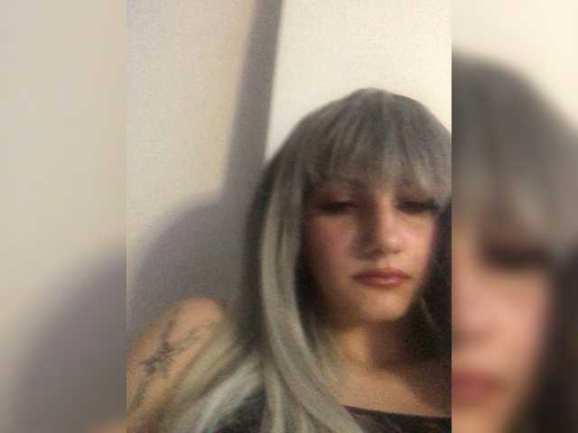 Ksyusha12 live cam on BongaCams