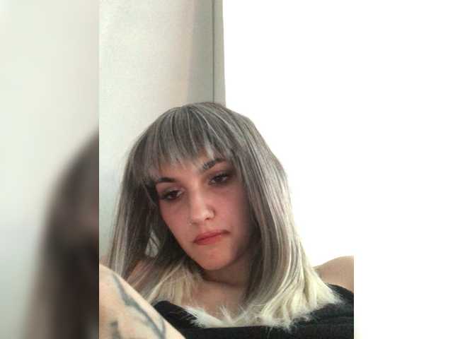 Ksyusha12 live cam on BongaCams