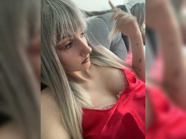 Ksyusha12 live cam on BongaCams