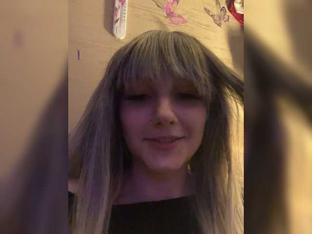 Ksyusha12 live cam on BongaCams