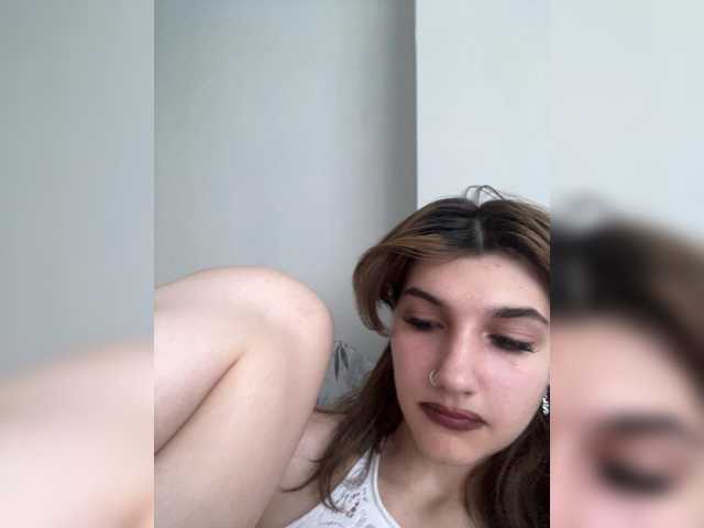 Ksyusha12 live cam on BongaCams