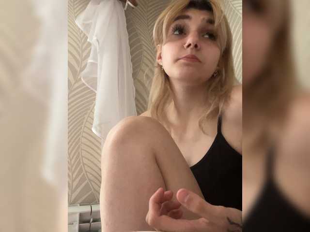 Ksyusha12 live cam on BongaCams