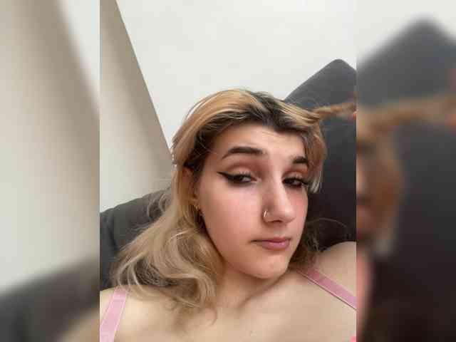 Sofa67 webcam