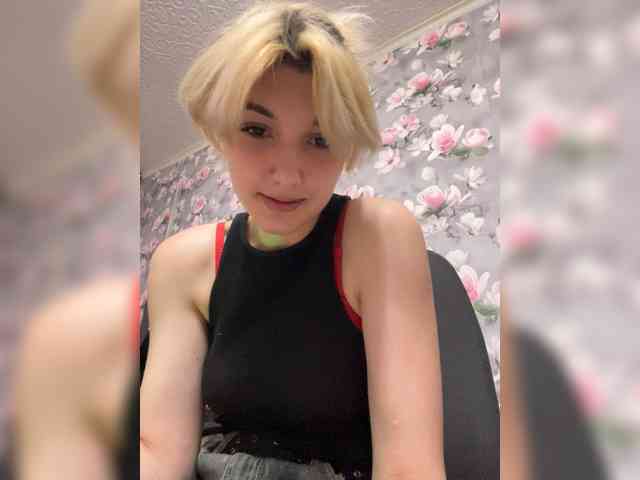 Ksyusha12 webcam