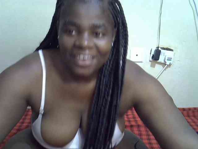 Roxynoir1 webcam