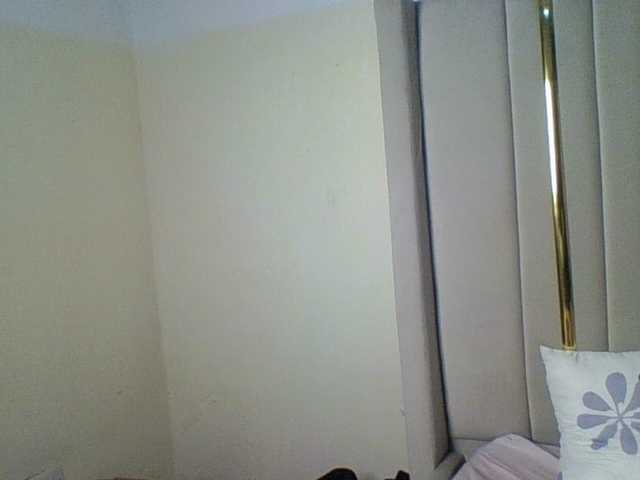 Bads-girl45 live webcam show