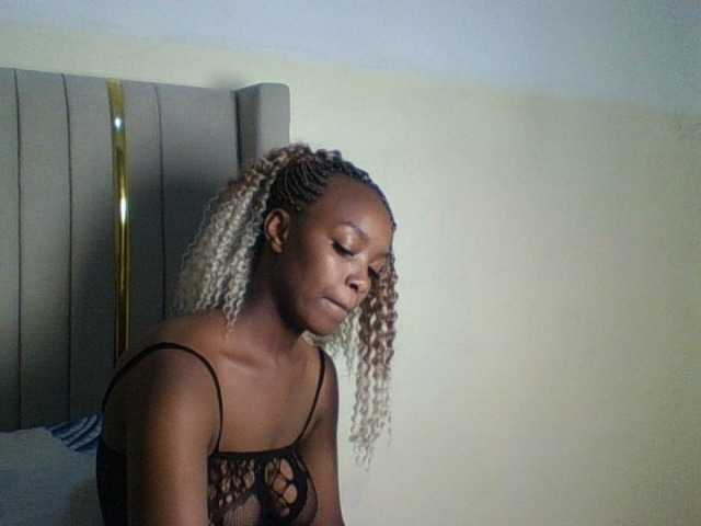 Bads-girl45 live cam on BongaCams