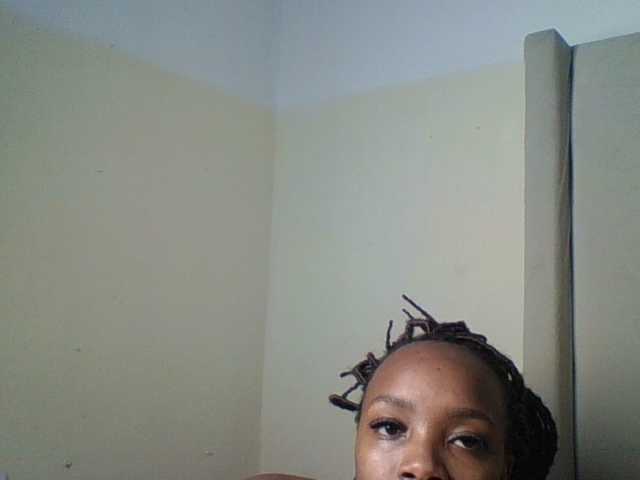 Bads-girl45 — live female cam