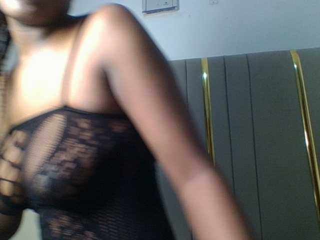Bads-girl45, live now on BongaCams