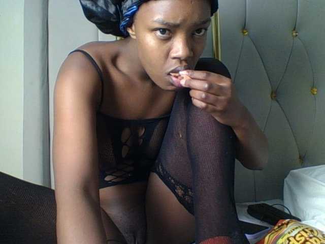 Bads-girl45 live cam preview