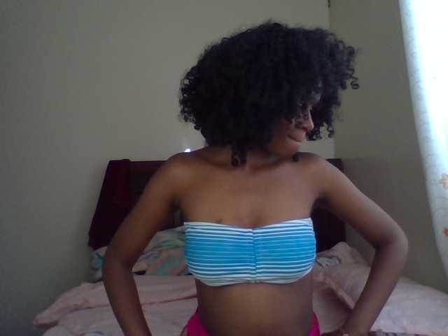 Maricruz2026 live cam on BongaCams