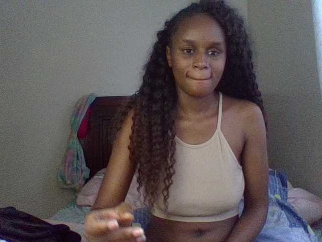 Maricruz2026 live cam on BongaCams