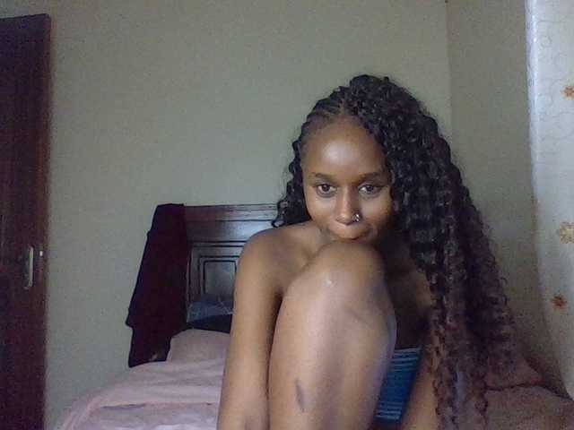 Maricruz2026 live cam on BongaCams