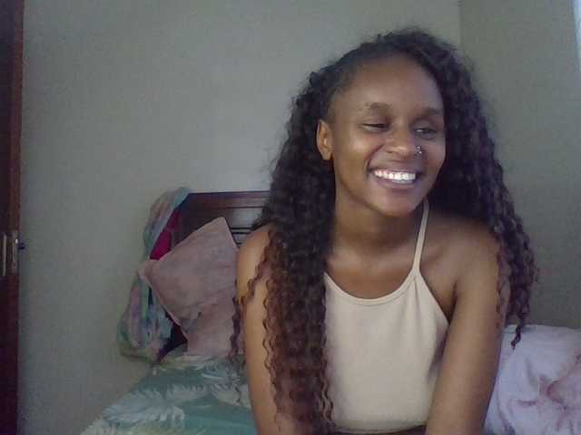 Maricruz2026 live cam on BongaCams