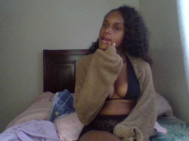 Maricruz2026 live cam on BongaCams
