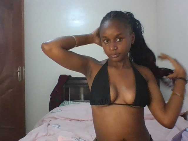 Maricruz2026 live webcam show