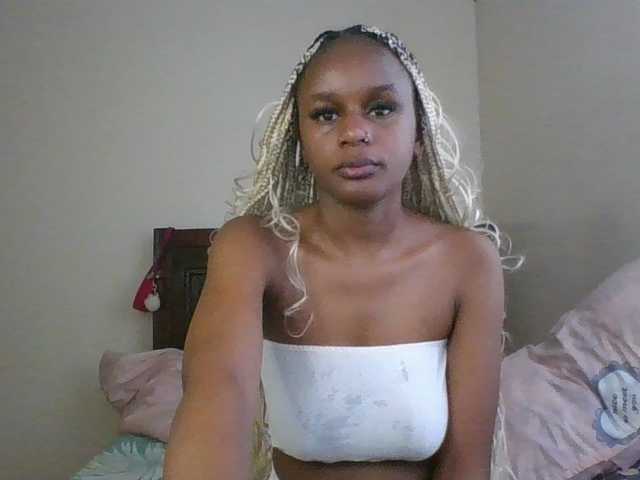 Maricruz2026 live cam on BongaCams
