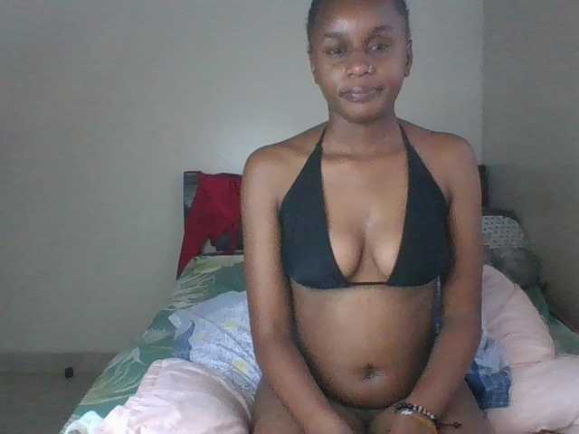 Maricruz2026 live cam on BongaCams