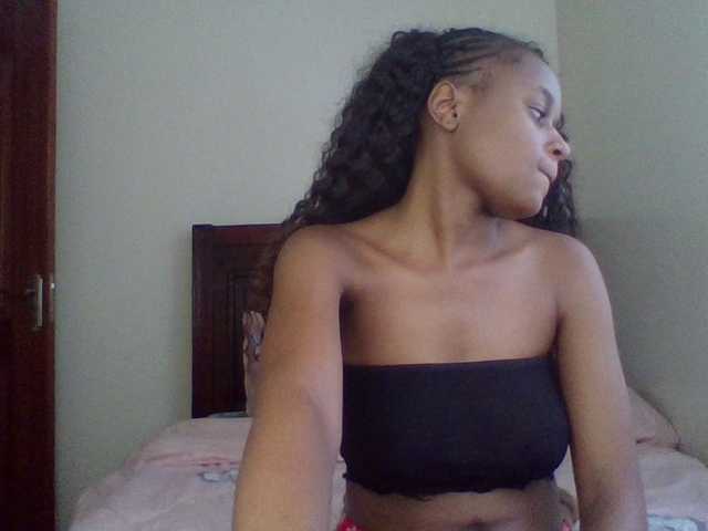 Maricruz2026 live cam on BongaCams