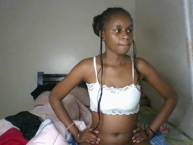 Maricruz2026 live cam on BongaCams