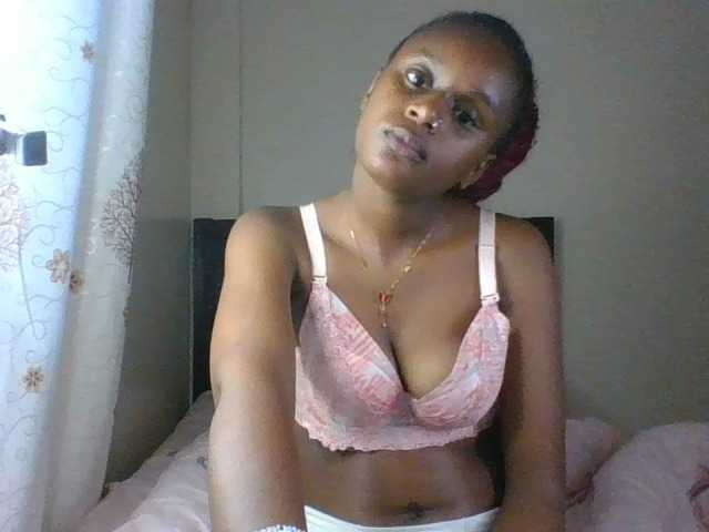 Maricruz2026 live cam on BongaCams