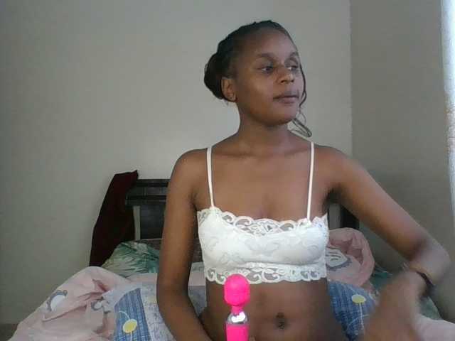 Maricruz2026 live cam on BongaCams