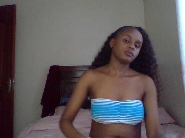 Maricruz2026 live cam on BongaCams