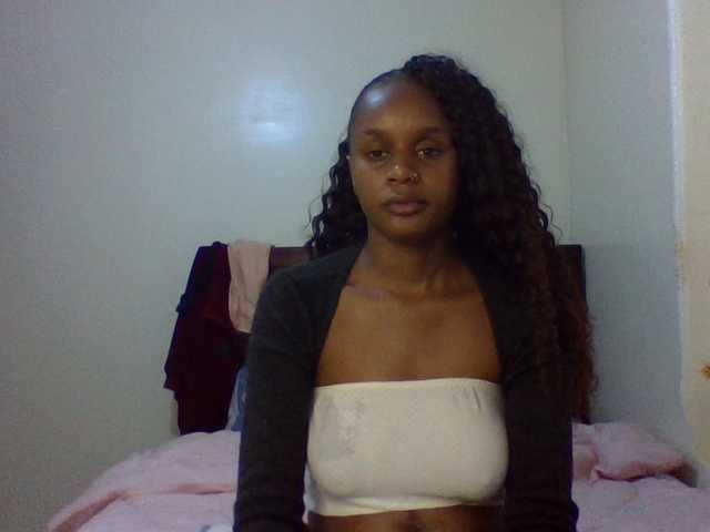 Maricruz2026 live cam on BongaCams