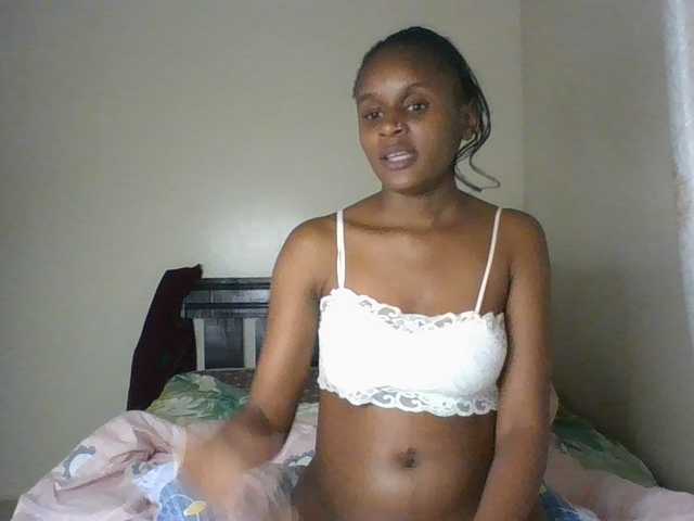 Maricruz2026 live cam on BongaCams