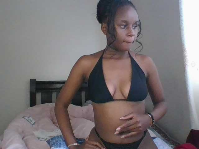 Maricruz2026 live cam on BongaCams