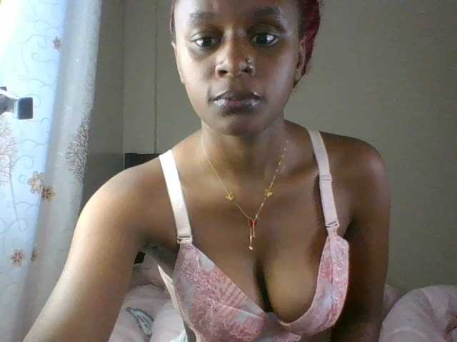 Maricruz2026 live cam on BongaCams