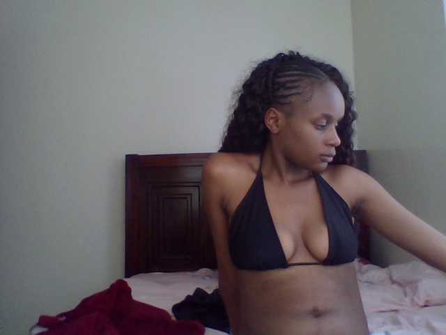 Maricruz2026 live cam on BongaCams