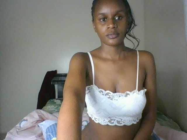 Maricruz2026 live cam on BongaCams