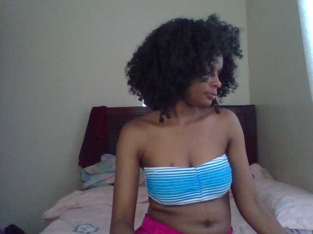 Maricruz2026 live cam on BongaCams